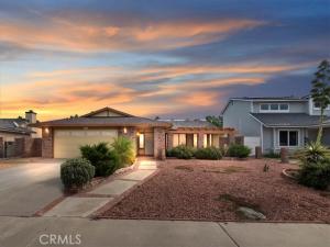 MLS #CV25242901 image #0