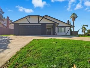 MLS #CV25244004 image #0