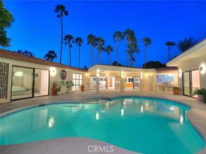 MLS #CV25244852 image #0