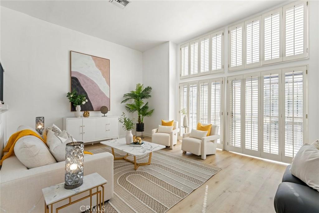 MLS #CV25245053 image #0