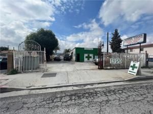 MLS #CV25245319 image #0