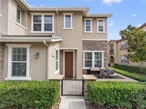 MLS #CV25245375 image #0