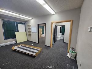 MLS #CV25246291 image #0