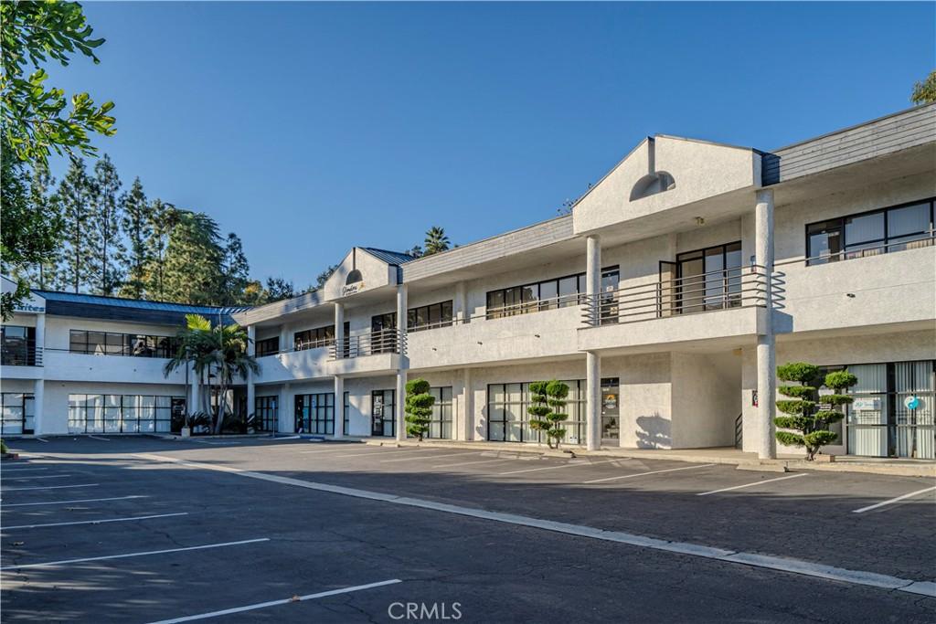 MLS #CV25246880 image #0