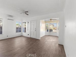 MLS #CV25247351 image #0