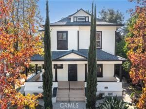 MLS #CV25247525 image #0