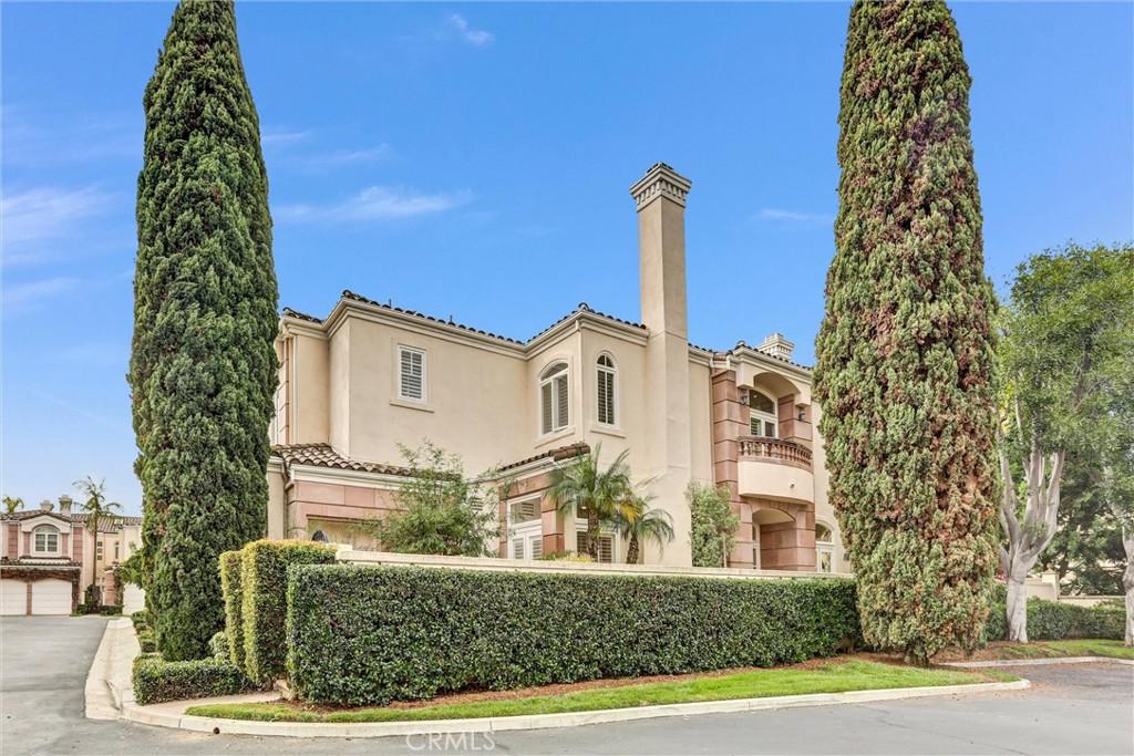 MLS #CV25248072 image #0