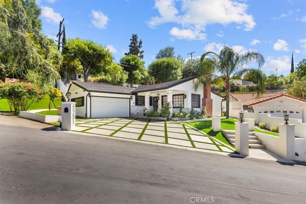 MLS #CV25248284 image #0