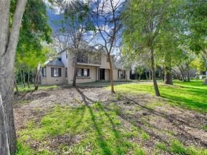 MLS #CV25248373 image #0