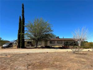 MLS #CV25249907 image #0