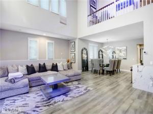 MLS #CV25251057 image #0