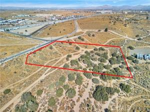 MLS #CV25251319 image #0