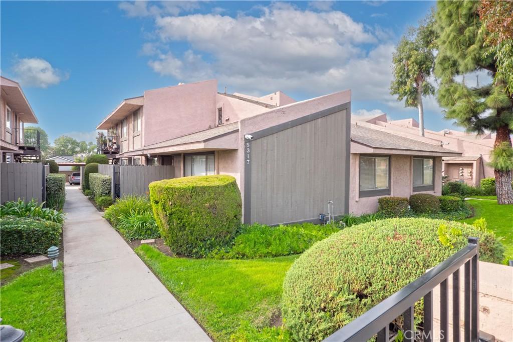 MLS #CV25251732 image #0