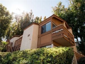 MLS #CV25252378 image #0