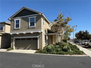 MLS #CV25252391 image #0