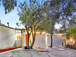 MLS #CV25256402 image #0