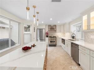 MLS #CV25257369 image #0