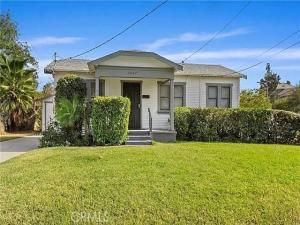 MLS #CV25257677 image #0