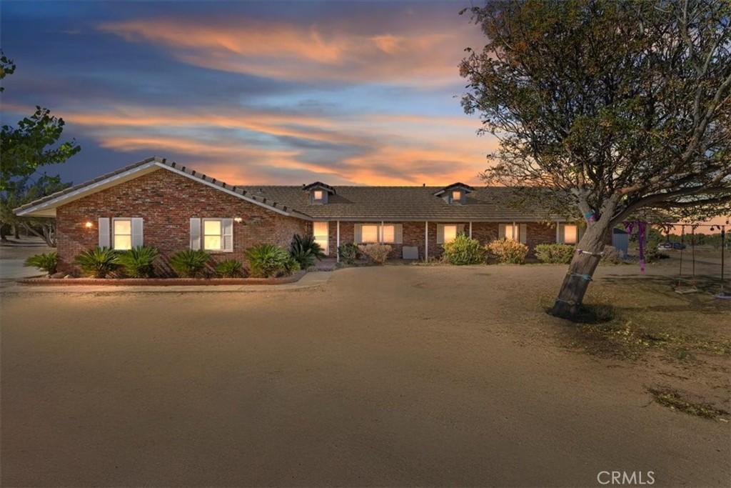 MLS #CV25257825 image #0