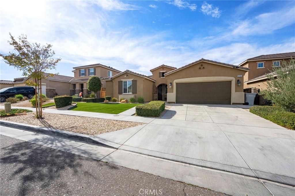 MLS #CV25258557 image #0