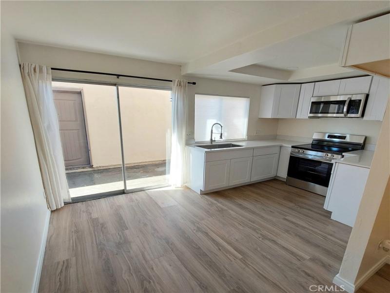 MLS #CV25258645 image #0