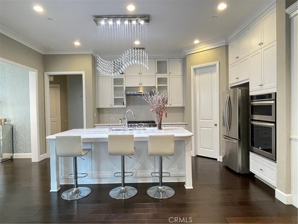 MLS #CV25258815 image #0