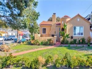 MLS #CV25260361 image #0