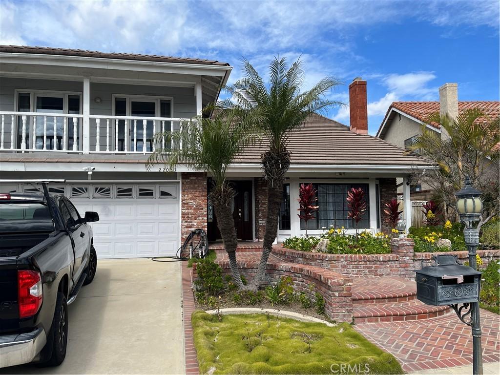 MLS #CV25260516 image #0