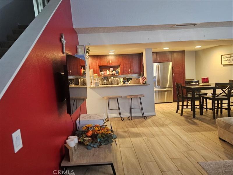 MLS #CV25260542 image #0