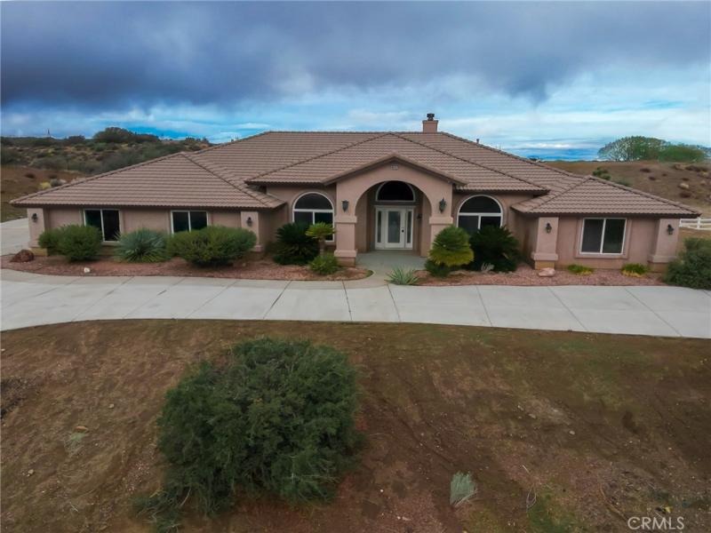 MLS #CV25262348 image #0