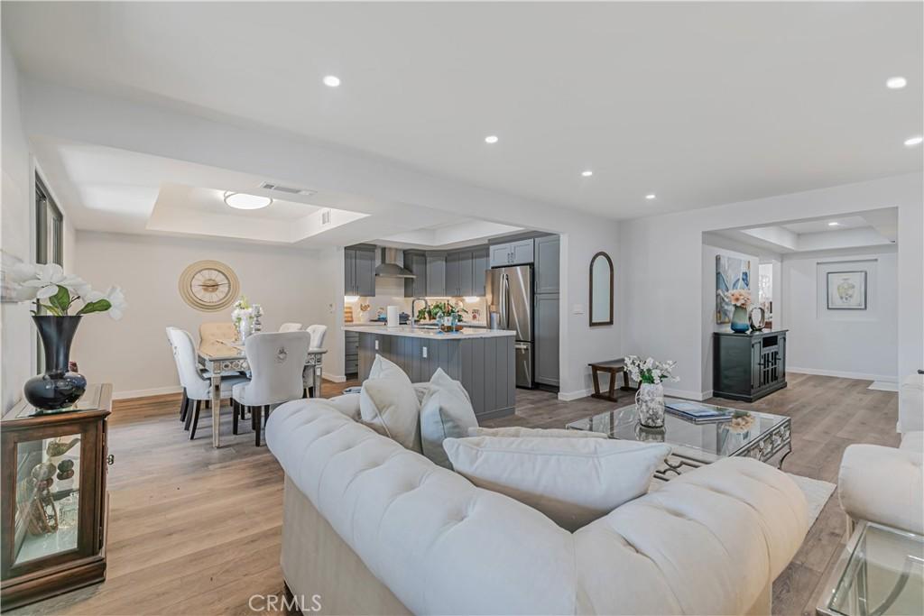 MLS #CV25263579 image #0