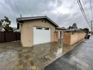 MLS #CV25264104 image #0