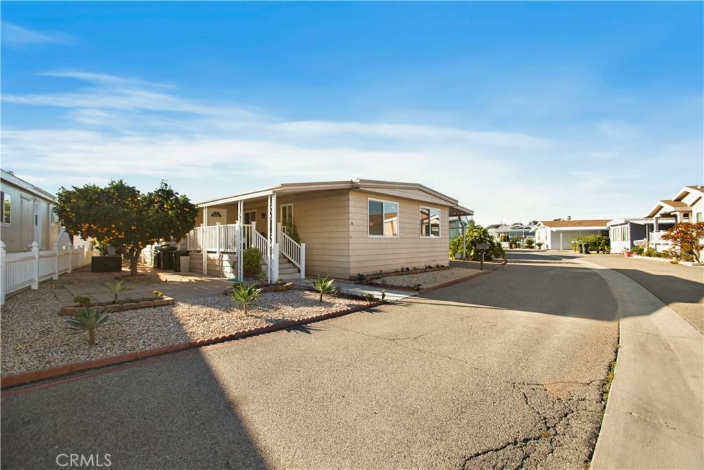 MLS #CV25266937 image #0