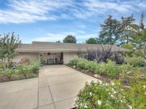 MLS #CV25267334 image #0