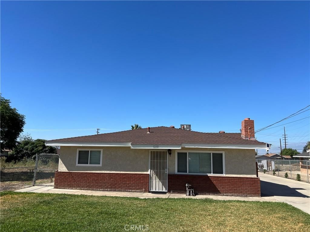 MLS #CV25268062 image #0