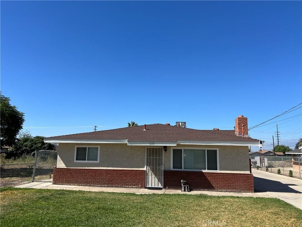 MLS #CV25222889 image #0