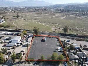 MLS #CV25268358 image #0