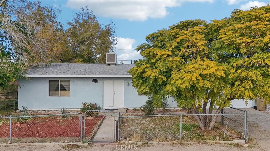 MLS #CV25269036 image #0