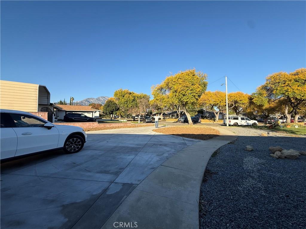 MLS #CV25270886 image #0