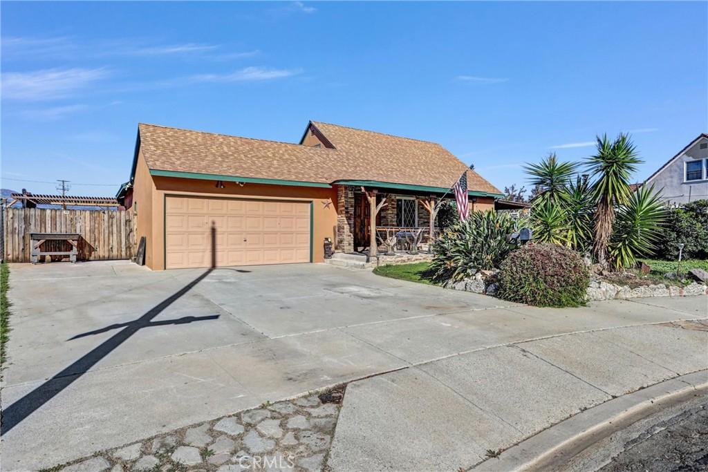 MLS #CV25271082 image #0