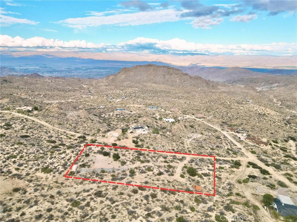 MLS #CV25272027 image #0