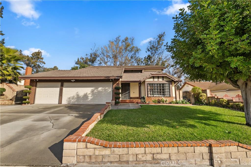 MLS #CV25273998 image #0