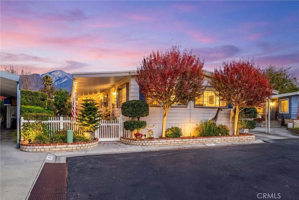 MLS #CV25274176 image #0