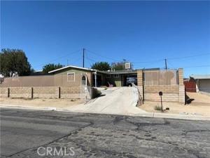 MLS #CV25274280 image #0