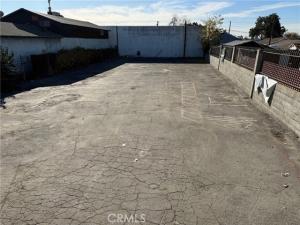 MLS #CV25275126 image #0