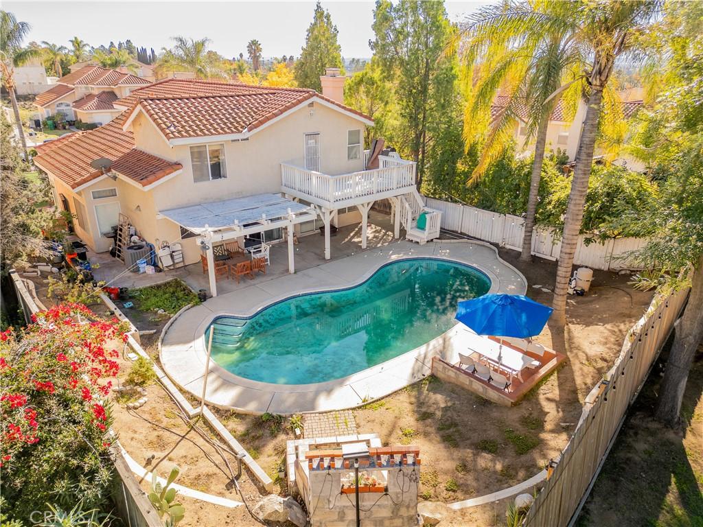 MLS #CV25277413 image #0