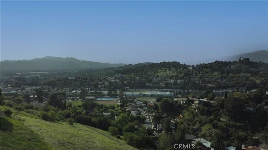 MLS #CV25280078 image #0