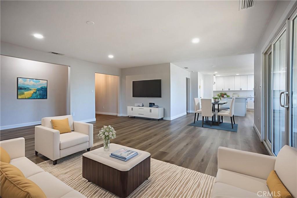 MLS #CV25281490 image #0