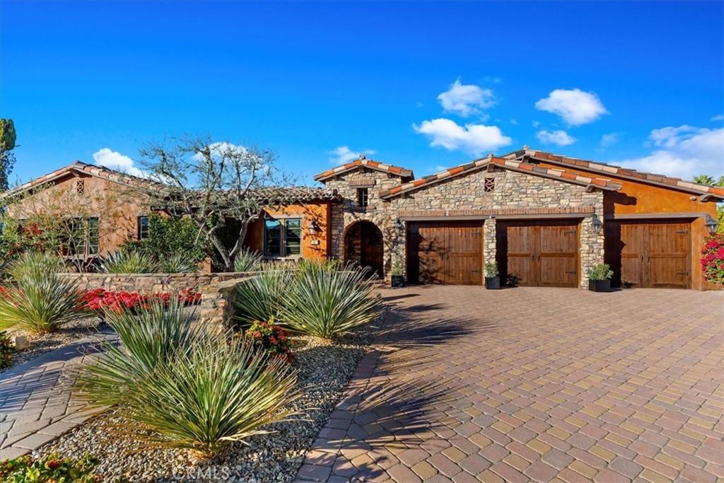 MLS #CV26003387 image #0