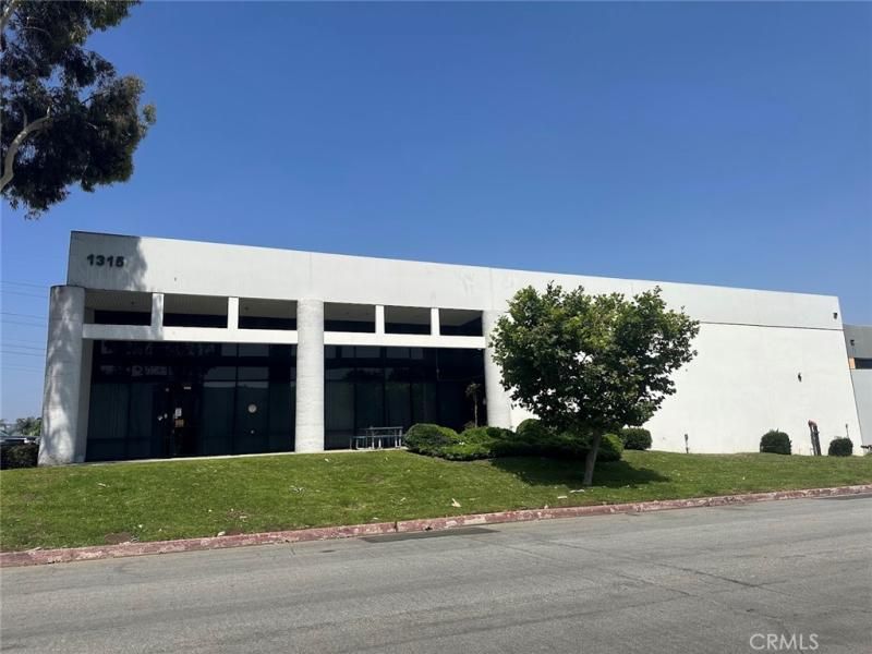 MLS #CV26009102 image #0